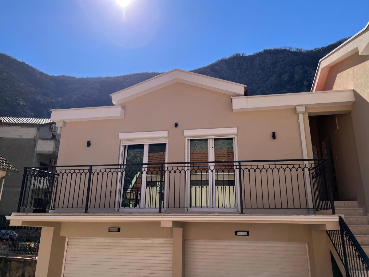 Luna Apartment Kotor Eksteriør bilde