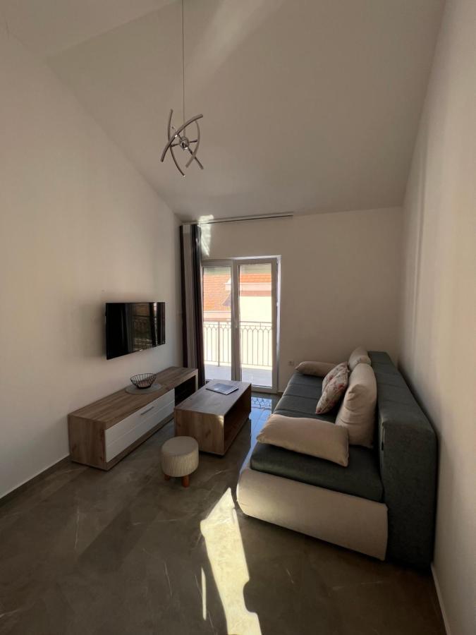 Luna Apartment Kotor Eksteriør bilde